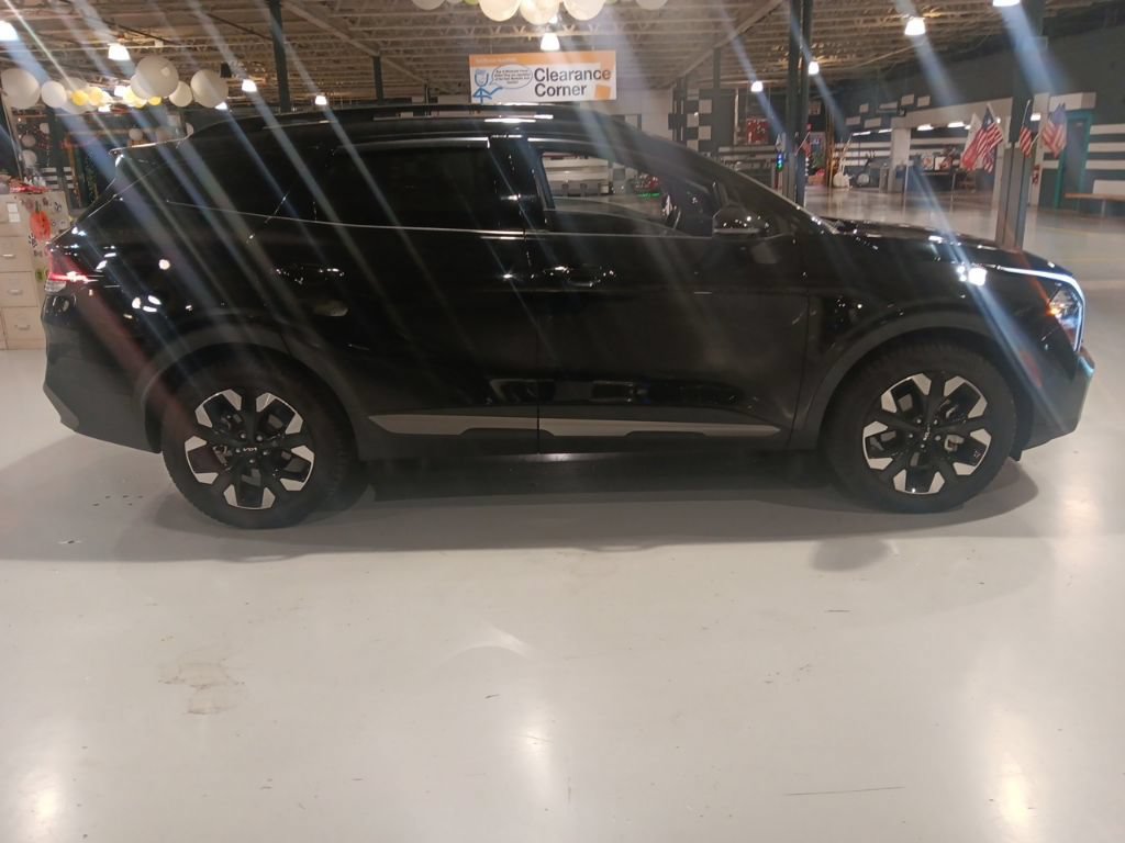 Used 2023 Kia Sportage X-Line w/ X-Line Premium Package AWD/4WD image 11