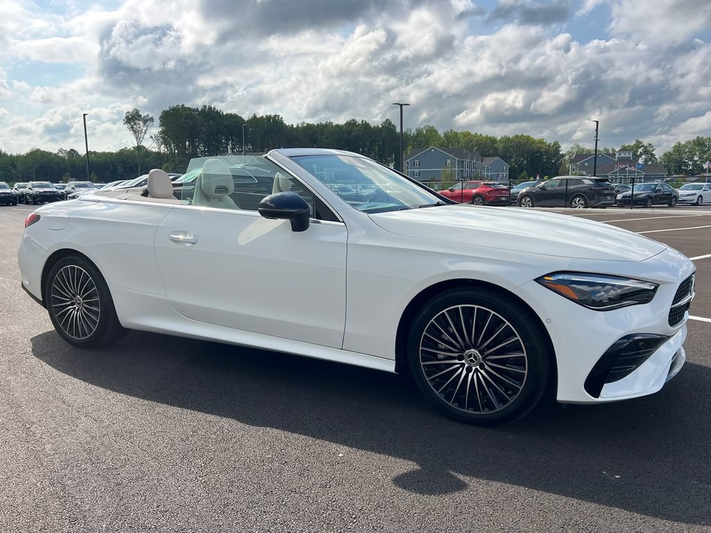 New 2026 Mercedes-Benz CLE 450 4MATIC Cabriolet image 3