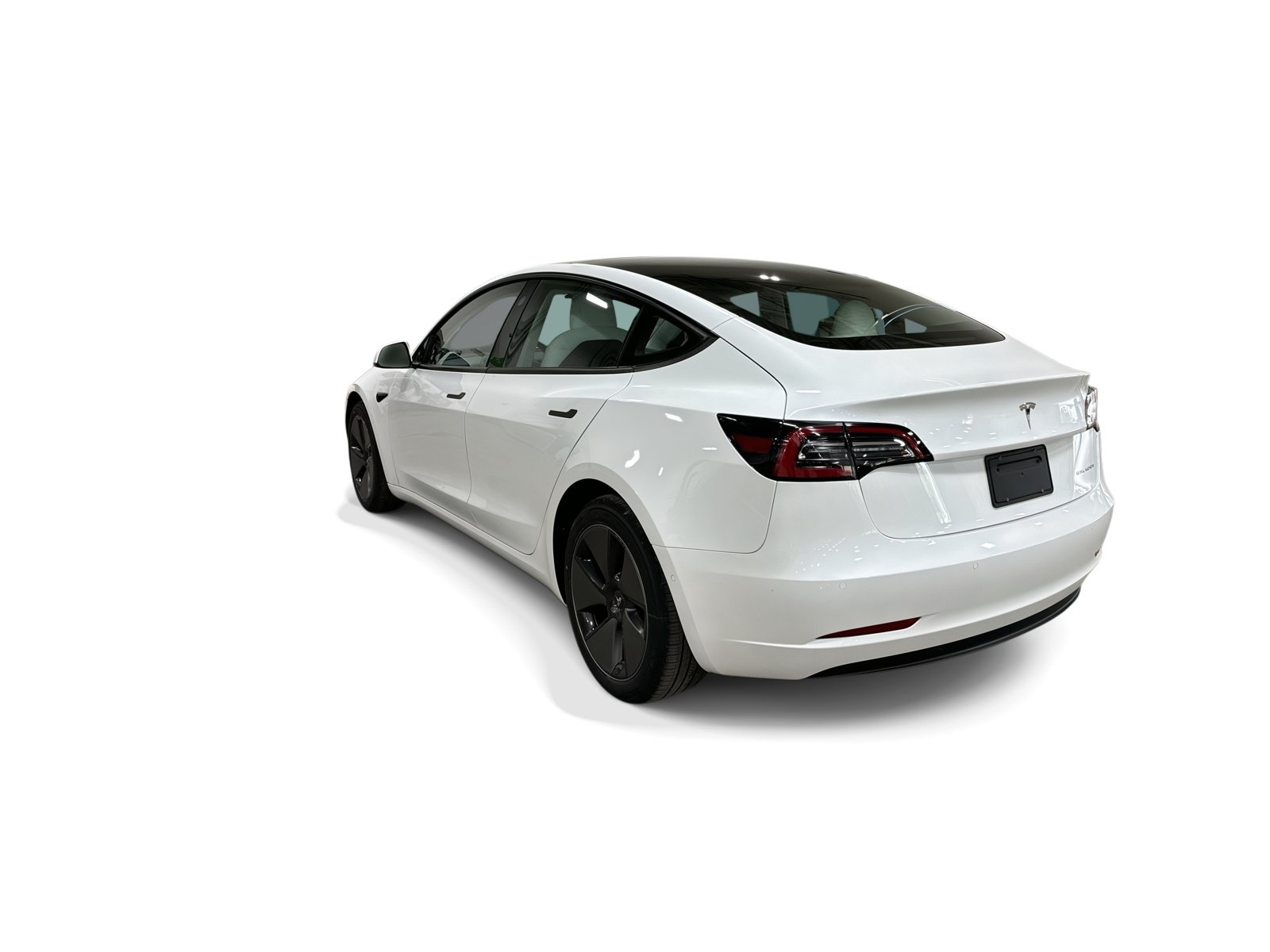 Certified 2022 Tesla Model 3 Long Range AWD/4WD image 4