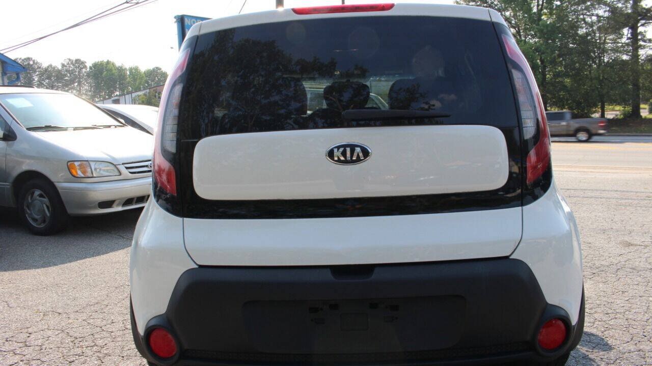 Used 2014 Kia Soul FWD image 9