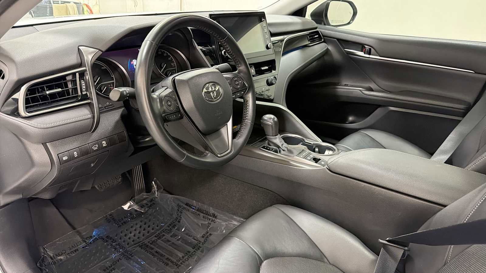 Certified 2021 Toyota Camry XSE FWD image 12