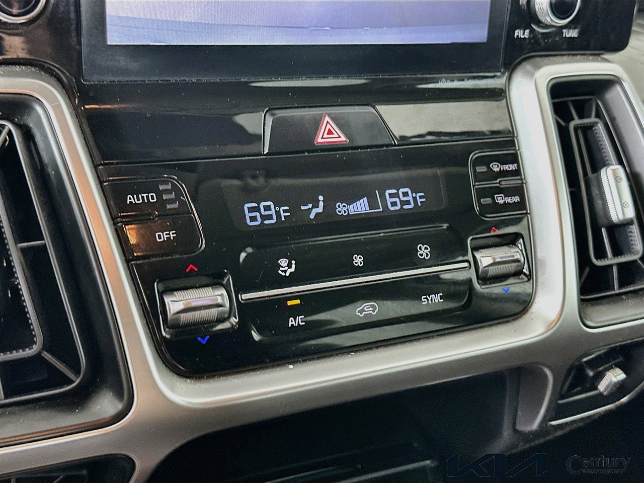 Certified 2021 Kia Sorento S AWD/4WD image 15