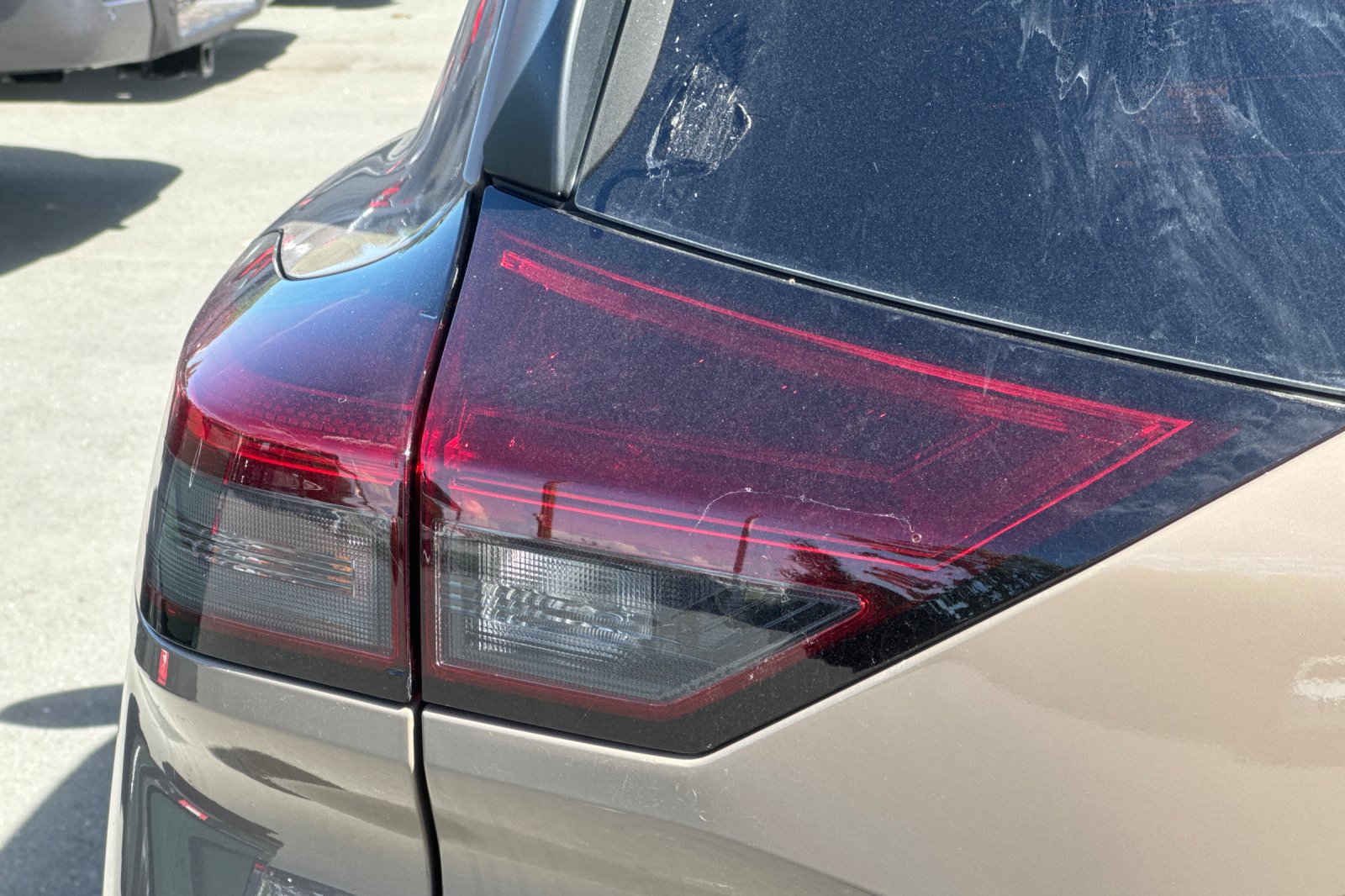 Certified 2025 Nissan Rogue SV AWD/4WD image 49