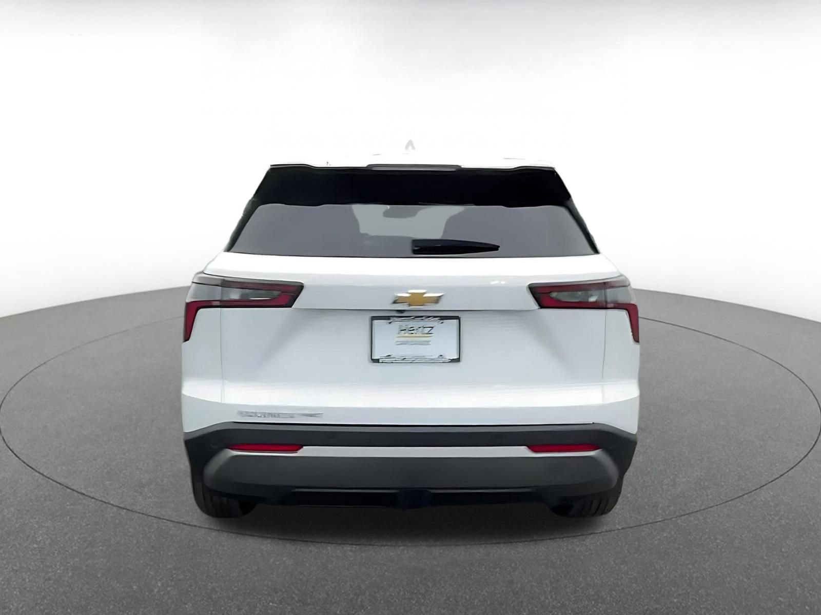 Used 2025 Chevrolet Equinox LT image 12