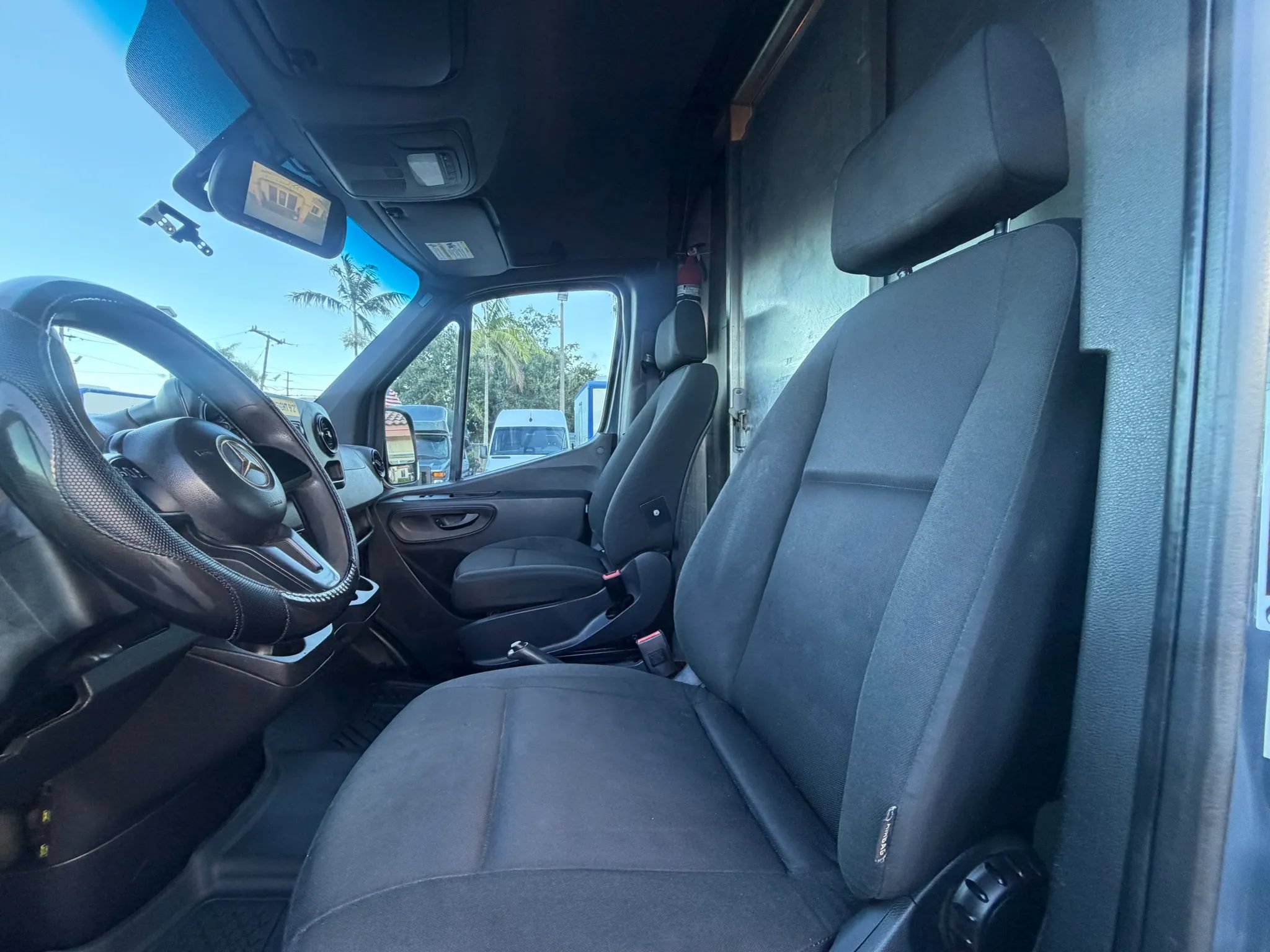Used 2019 Mercedes-Benz Sprinter 144 image 14