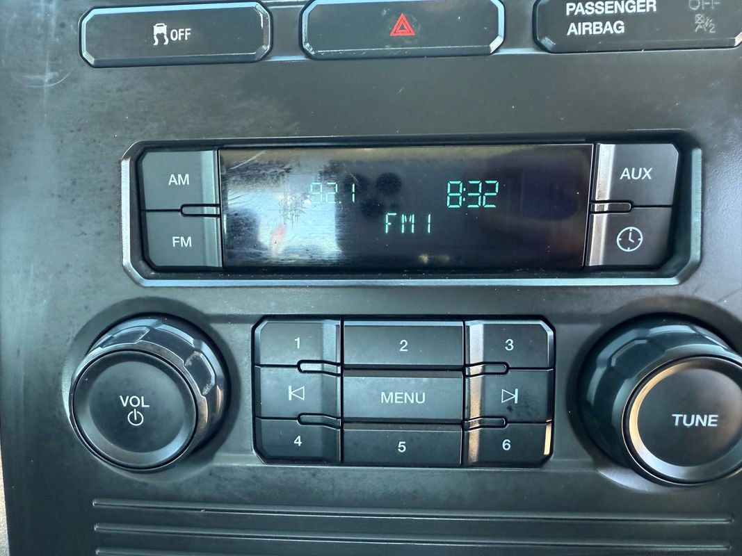 Used 2017 Ford F250 XL w/ Power Equipment Group AWD/4WD image 18