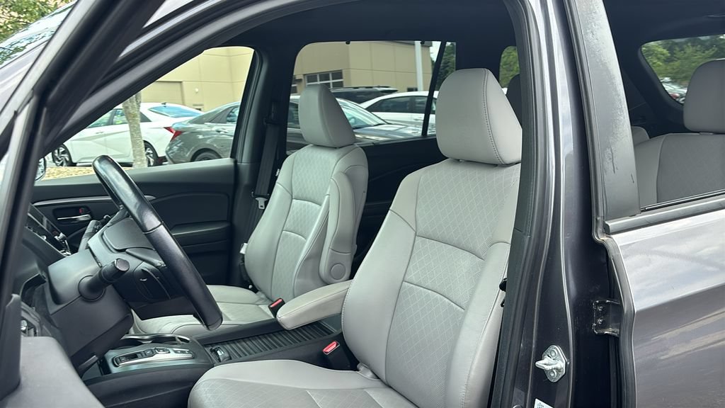 Used 2021 Honda Passport EX-L image 10