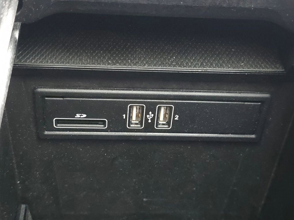 Certified 2018 Mercedes-Benz GLC 300 4MATIC image 35