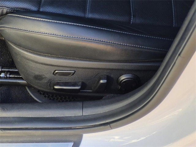 Used 2021 Kia Stinger GT2 image 22