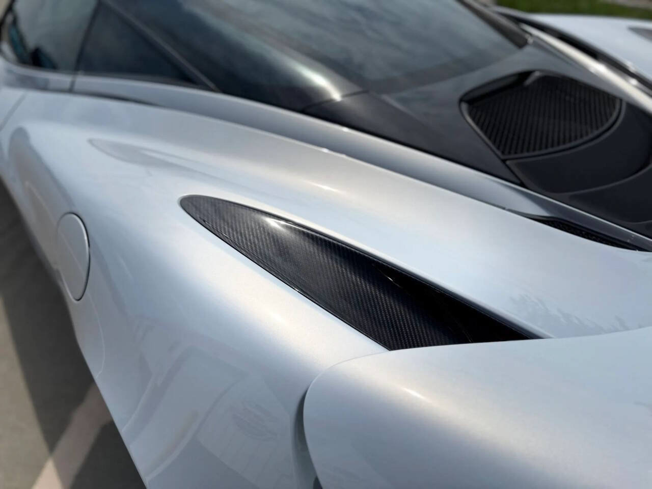 Used 2018 McLaren 720S RWD image 20