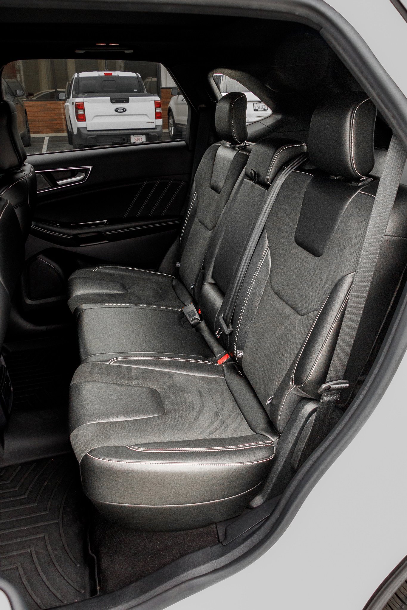 Used 2020 Ford Edge ST w/ Equipment Group 401A AWD/4WD image 9