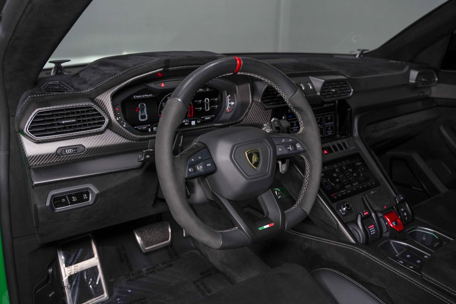 Used 2023 Lamborghini Urus Performante image 57