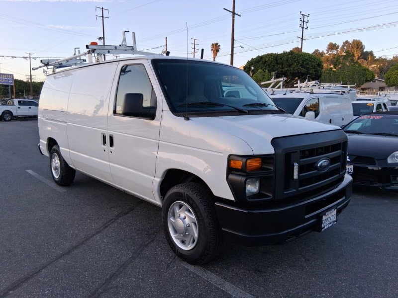 Used 2013 Ford E-150 and Econoline 150 RWD image 1