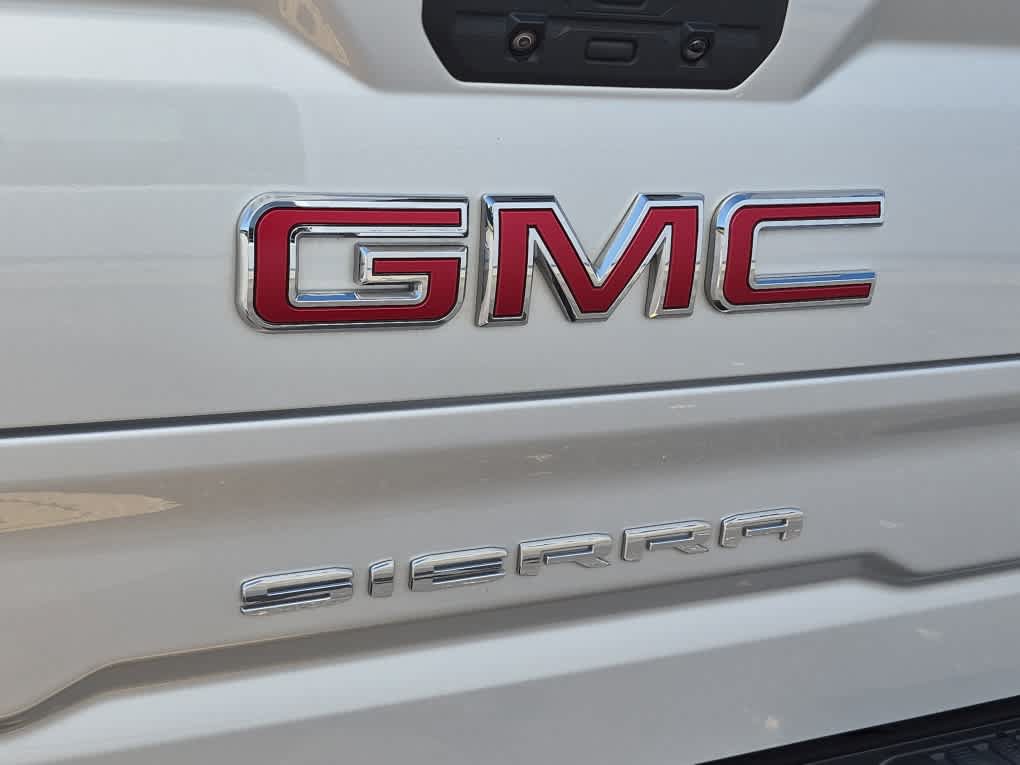 Used 2020 GMC Sierra 1500 SLT w/ SLT Premium Plus Package AWD/4WD image 25