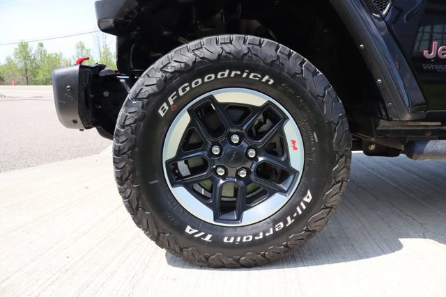 Used 2021 Jeep Wrangler Unlimited Rubicon AWD/4WD image 32