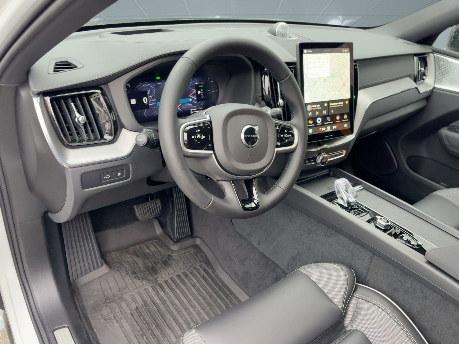 New 2026 Volvo XC60 T8 Polestar w/ Protection Package image 4