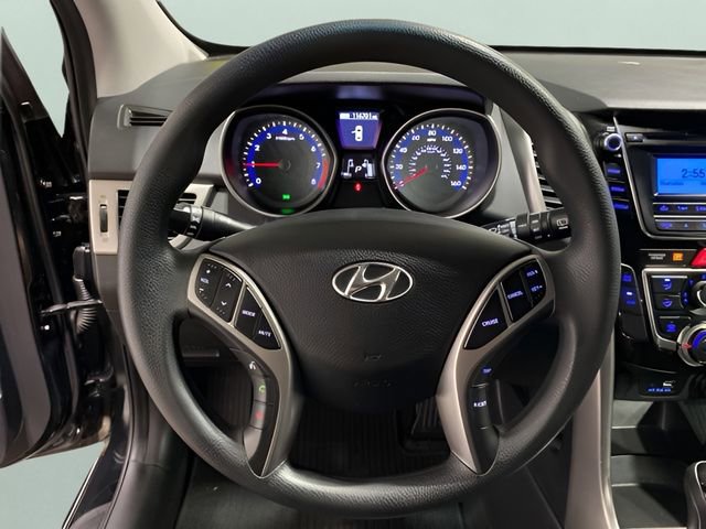 Used 2017 Hyundai Elantra GT FWD image 13