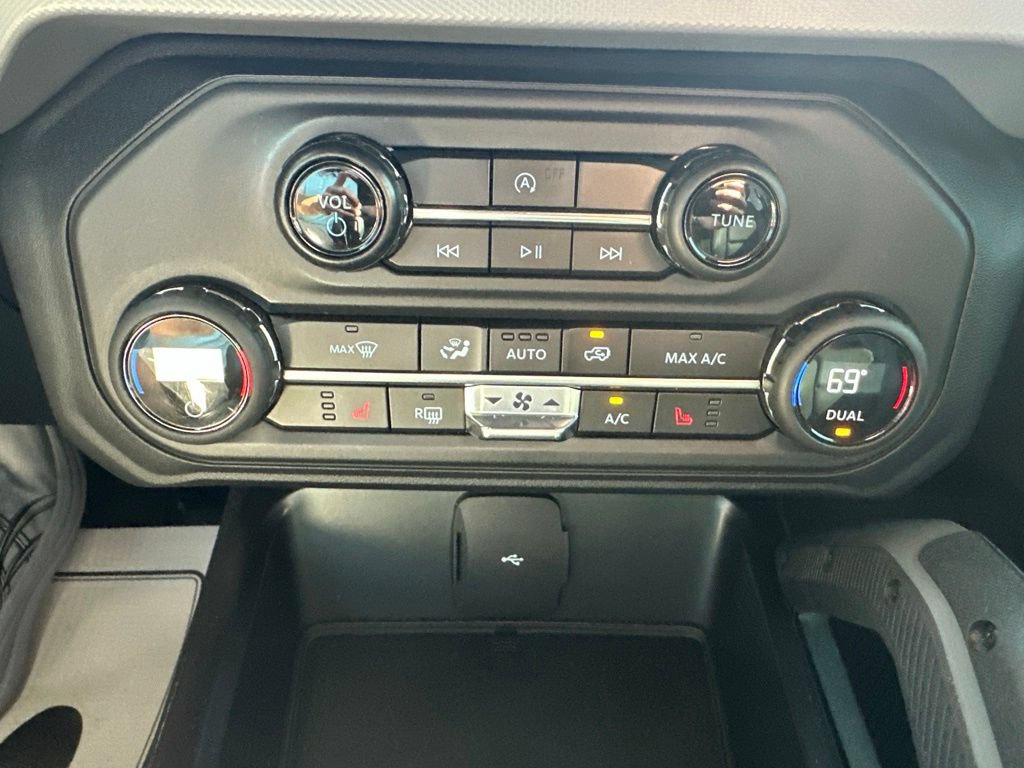 Used 2024 Ford Bronco Big Bend AWD/4WD image 21