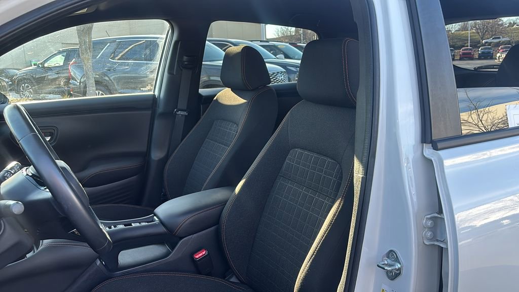 Certified 2023 Honda HR-V Sport image 10