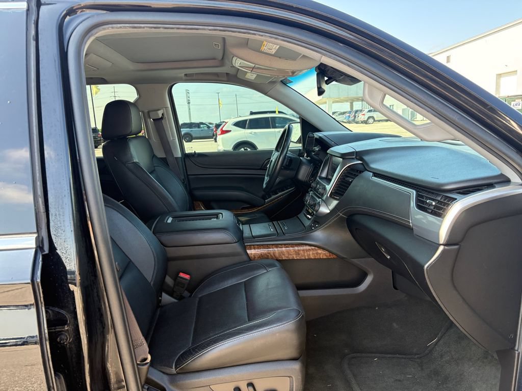 Used 2016 Chevrolet Tahoe LTZ AWD/4WD image 42