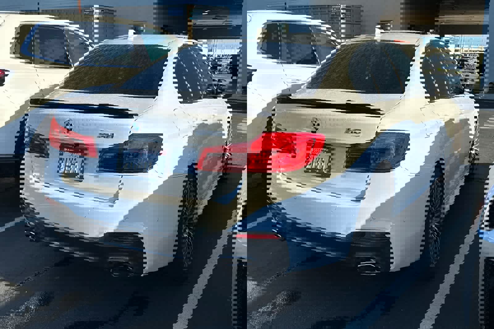 Used 2019 BMW 540i w/ M Sport Package image 2