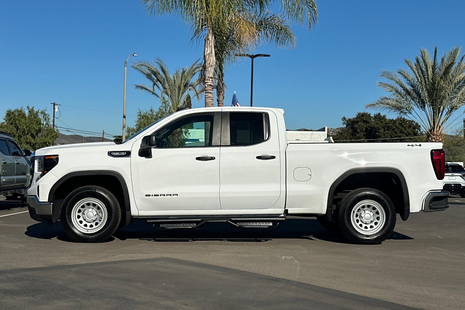 Used 2024 GMC Sierra 1500 Pro image 7