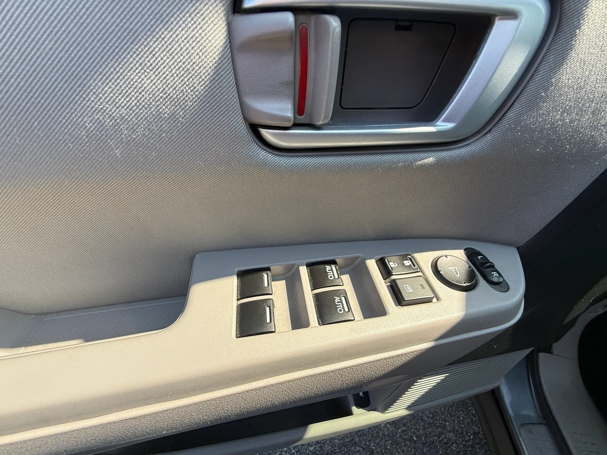 Used 2011 Honda Pilot EX image 28