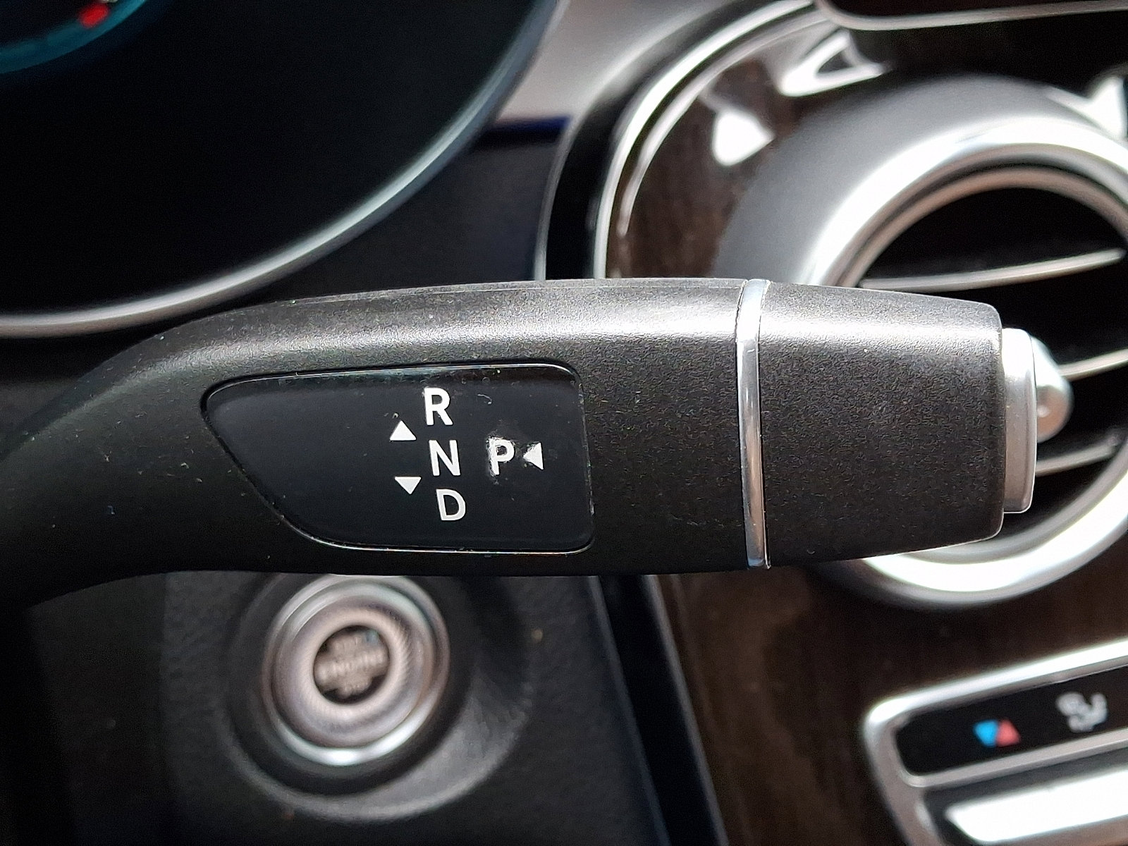 Used 2021 Mercedes-Benz GLC 300 4MATIC image 15