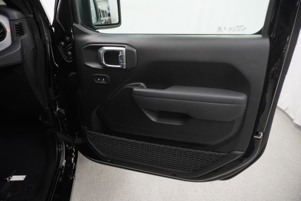 New 2026 Jeep Wrangler Unlimited Sport AWD/4WD image 33