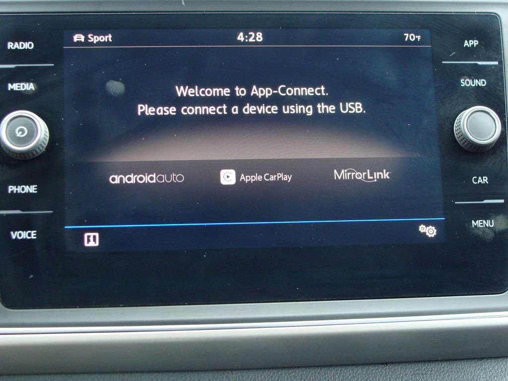 Used 2018 Volkswagen Atlas SE image 18