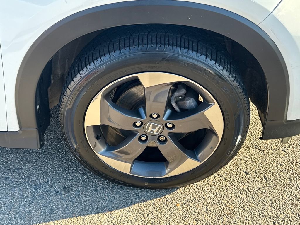 Used 2018 Honda HR-V EX-L image 40