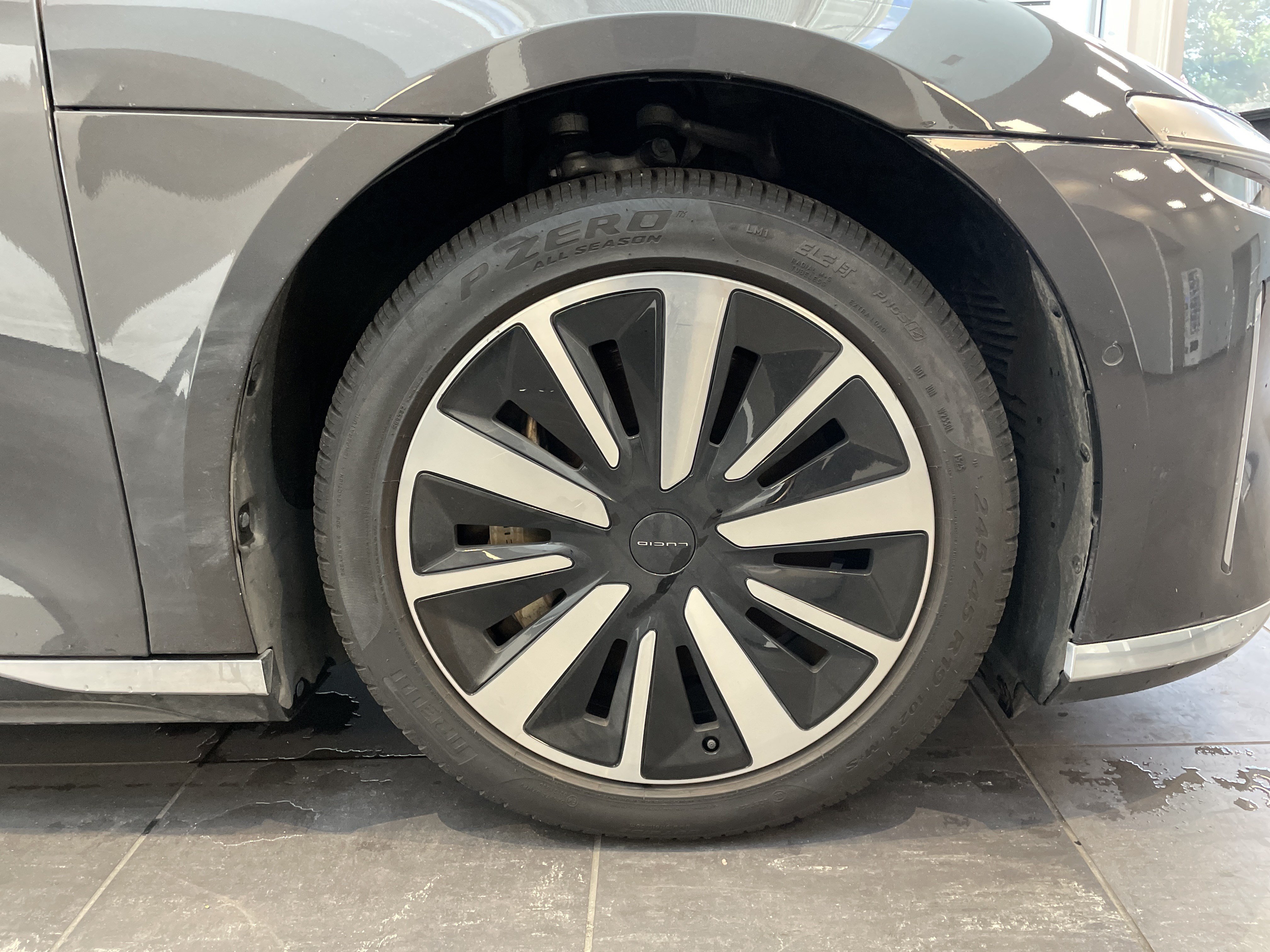 Used 2022 Lucid Air Grand Touring AWD/4WD image 12