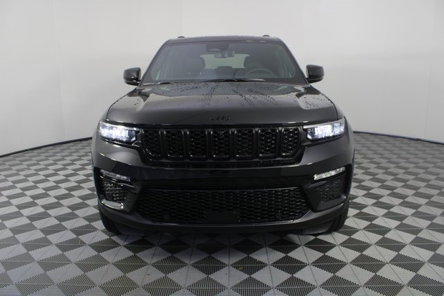 New 2025 Jeep Grand Cherokee Limited w/ Luxury Tech Group II image 30