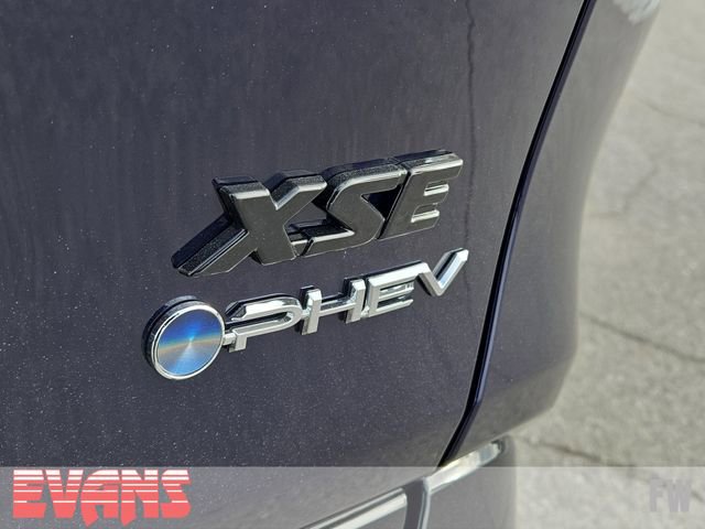 New 2025 Toyota RAV4 XSE w/ Weather Package image 3