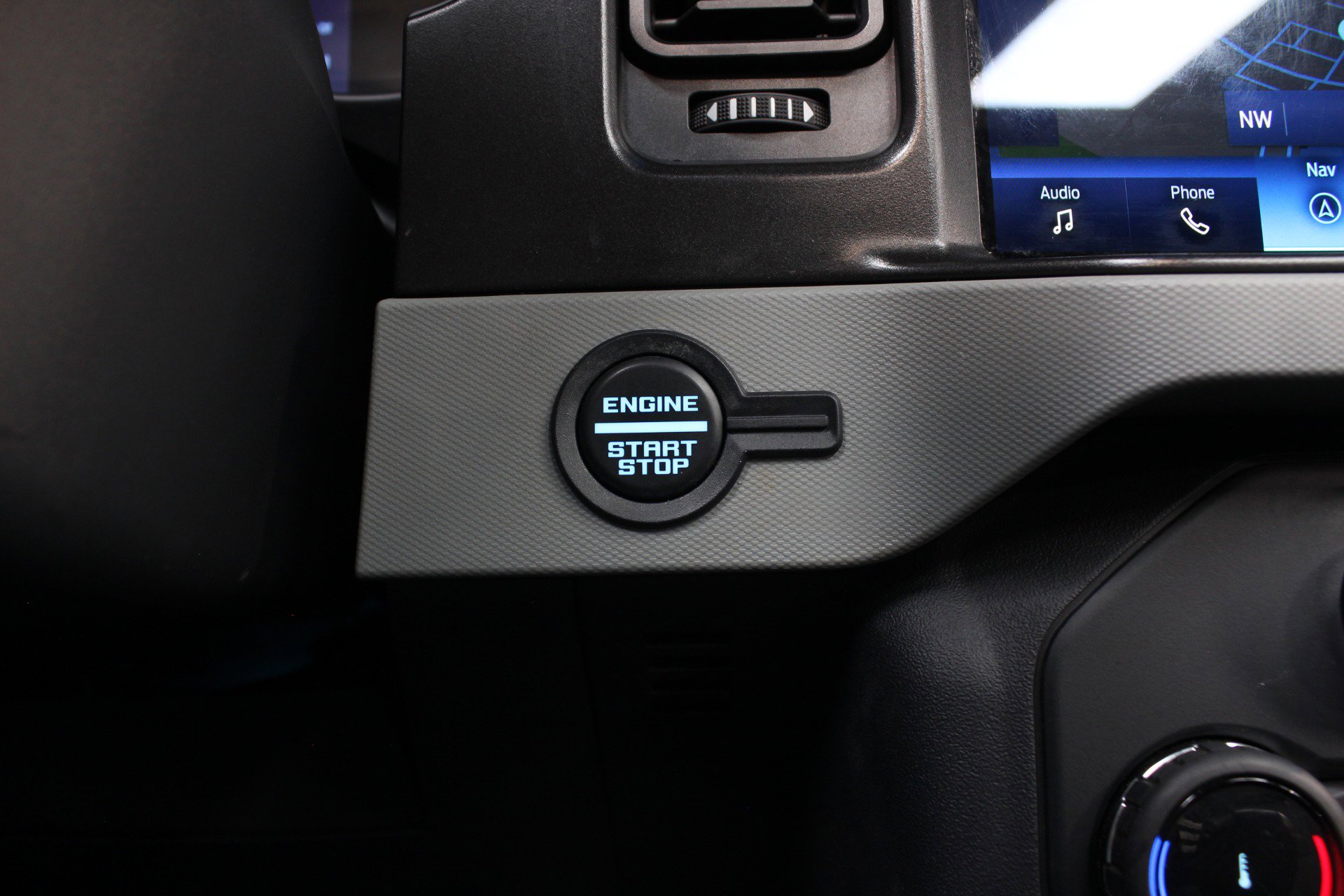 Used 2022 Ford Bronco Badlands image 57