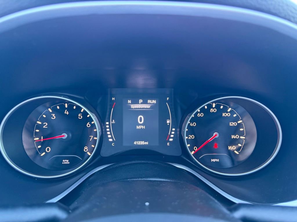 Used 2018 Jeep Compass Latitude image 31