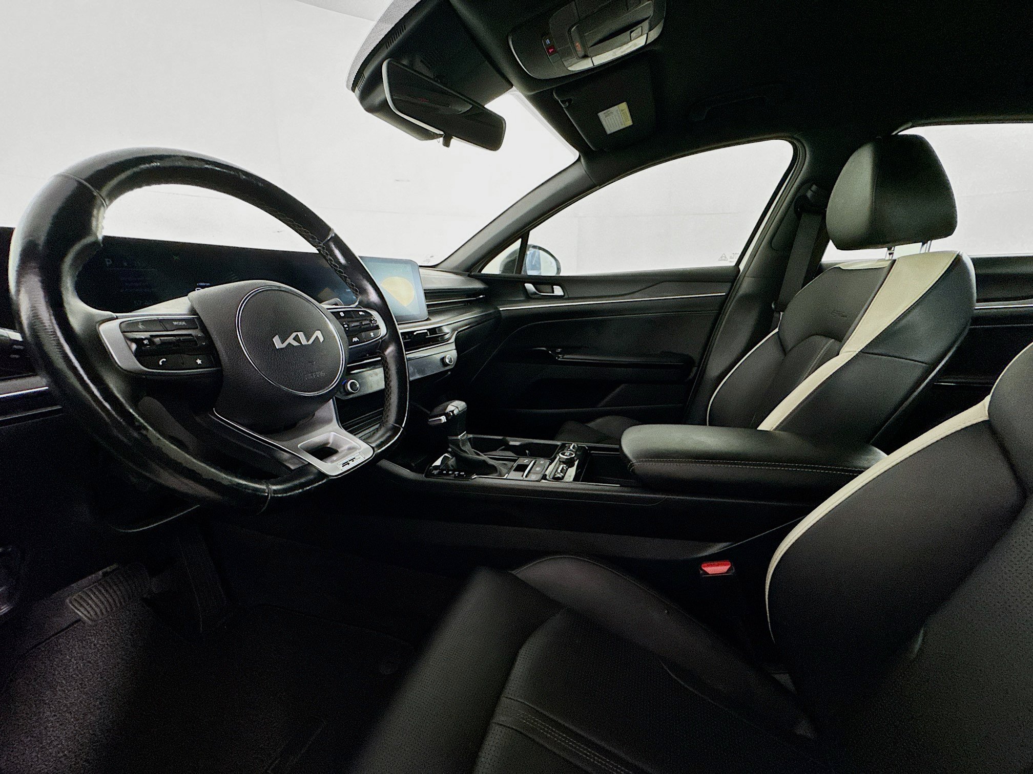 Used 2025 Kia K5 GT-Line AWD/4WD image 18