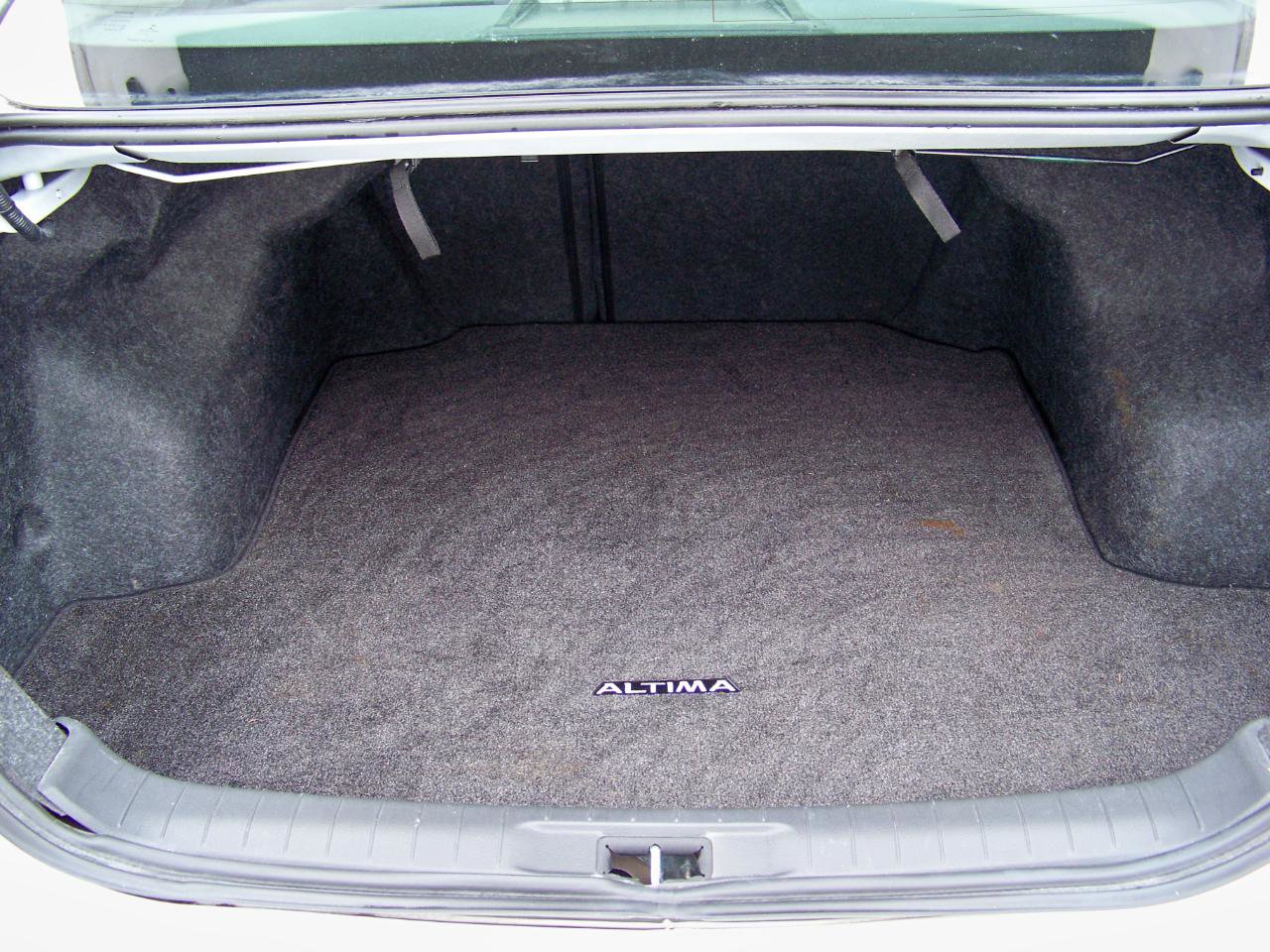 Used 2015 Nissan Altima 2.5 S w/ Power Driver Seat Package image 14