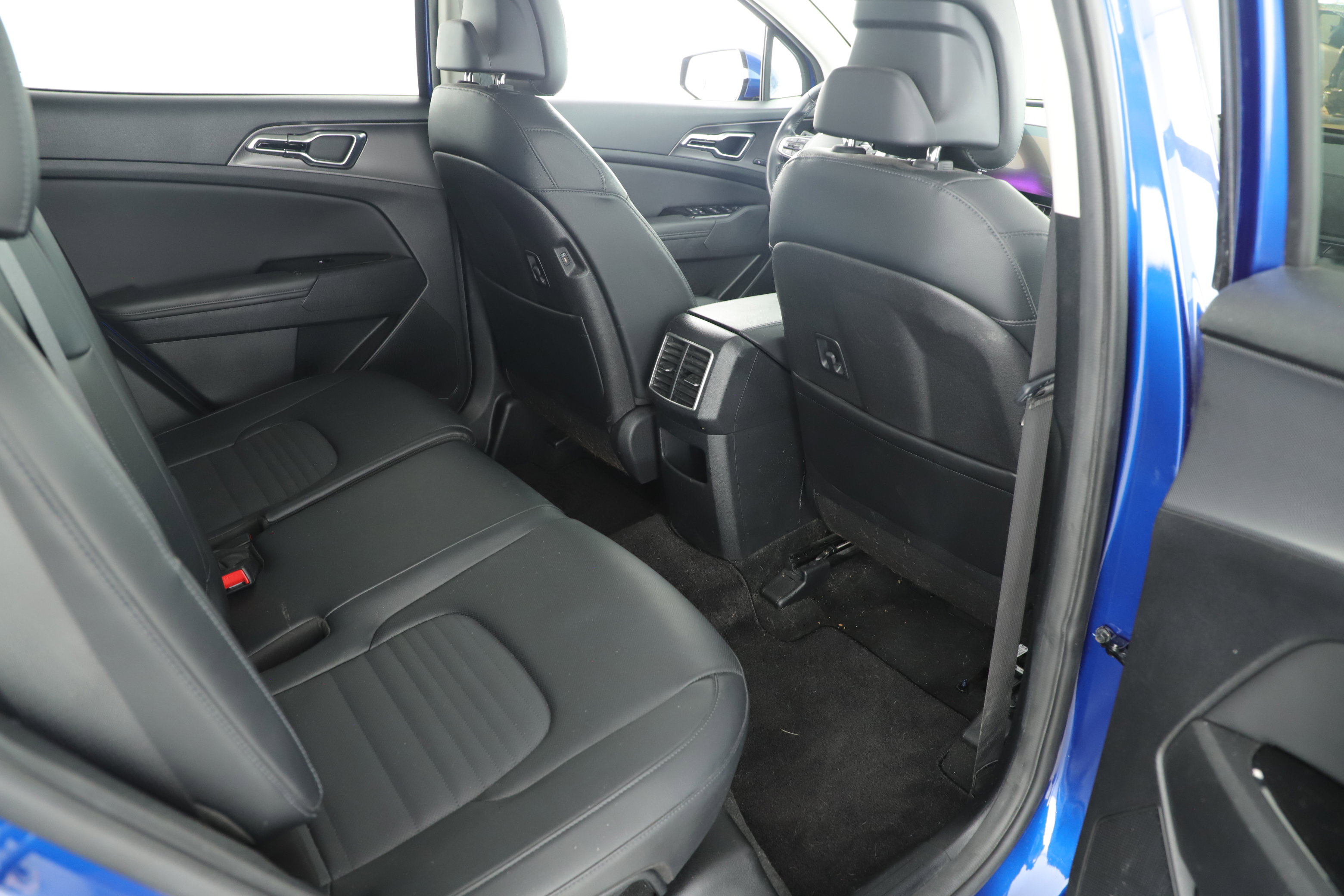 Used 2023 Kia Sportage SX image 21