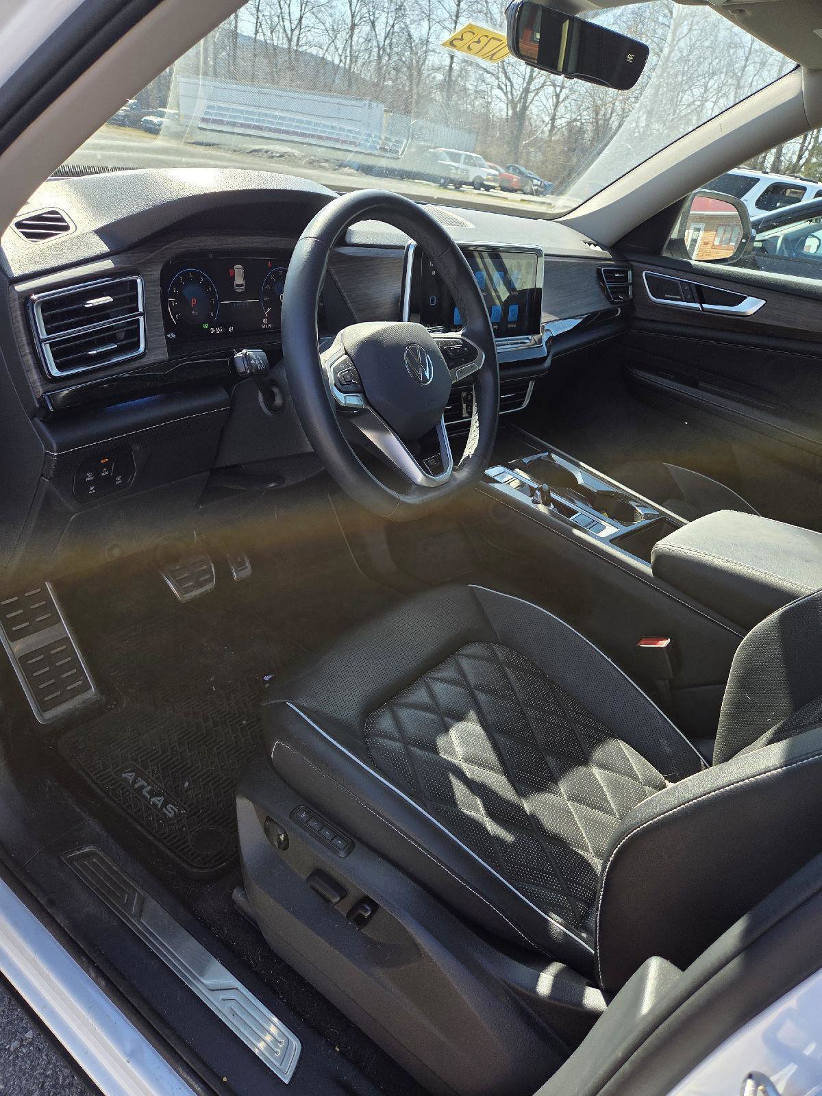 Used 2024 Volkswagen Atlas SEL Premium R-Line video 2