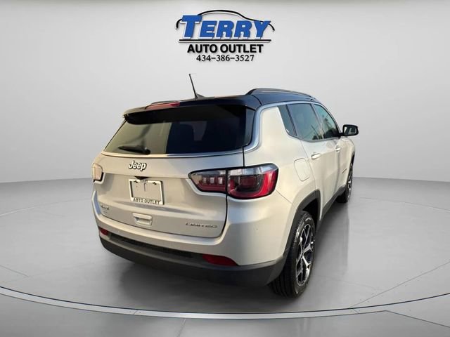 Used 2025 Jeep Compass Limited AWD/4WD image 6