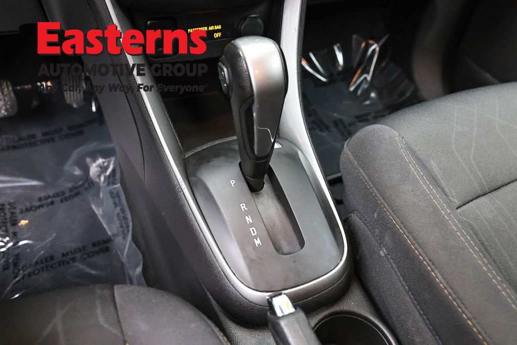 Used 2019 Chevrolet Trax LT FWD image 13