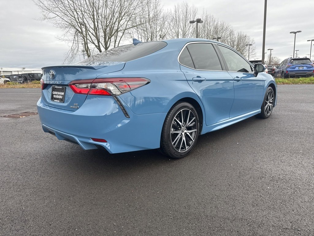 Used 2024 Toyota Camry SE image 7