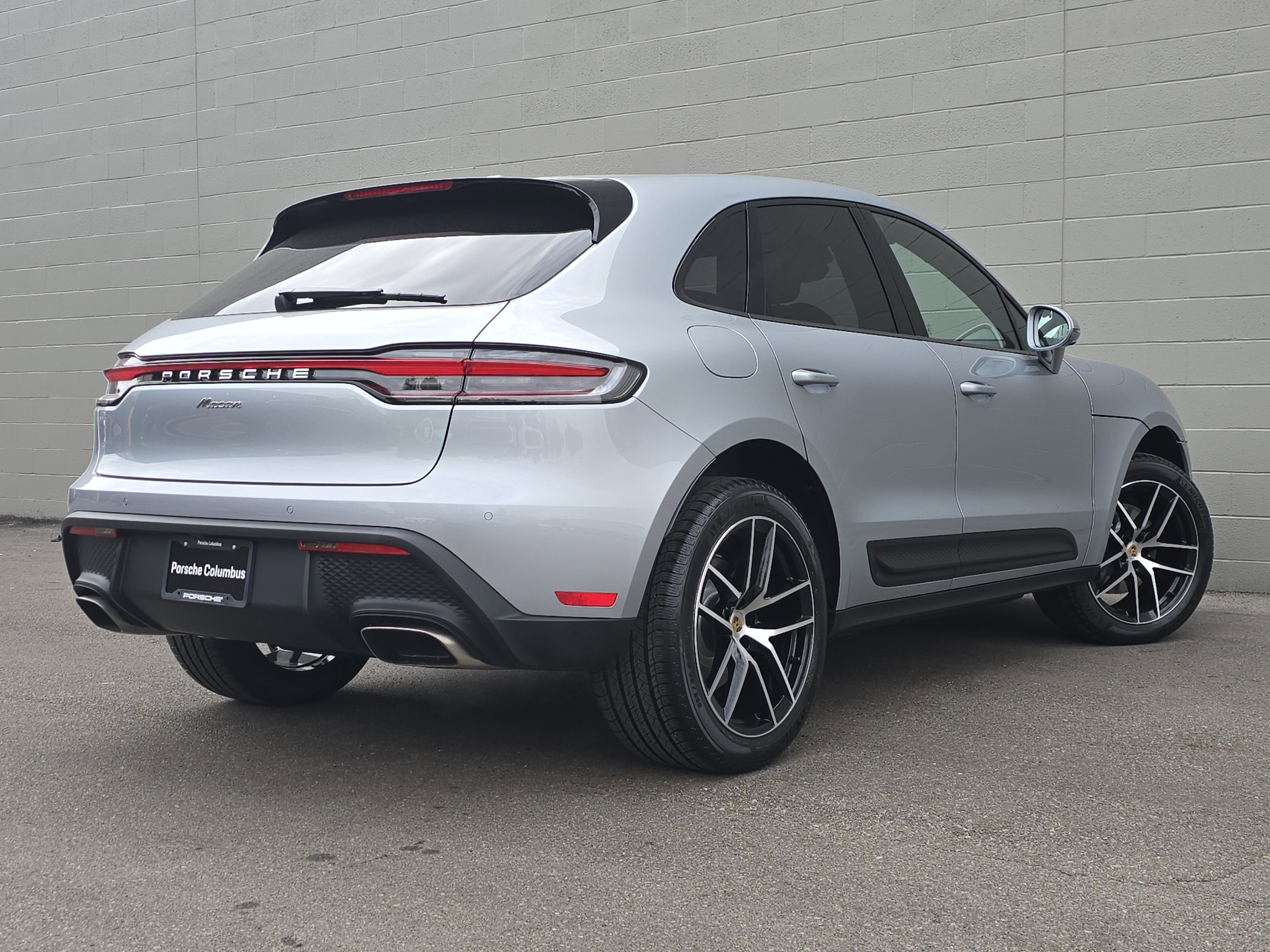 New 2026 Porsche Macan image 9