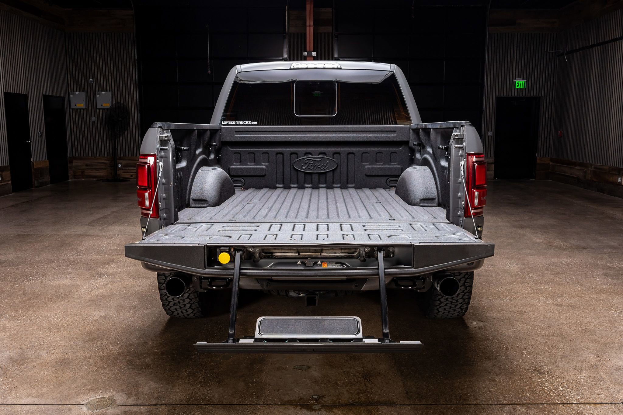 Used 2020 Ford F150 Raptor w/ Equipment Group 802A Luxury image 8