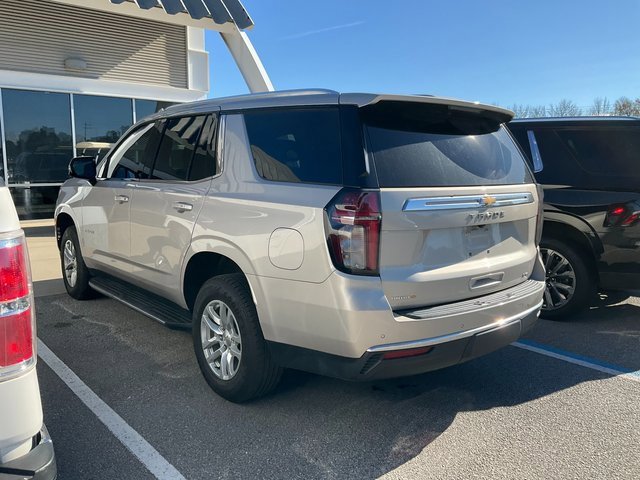 Used 2022 Chevrolet Tahoe LT w/ Luxury Package image 4