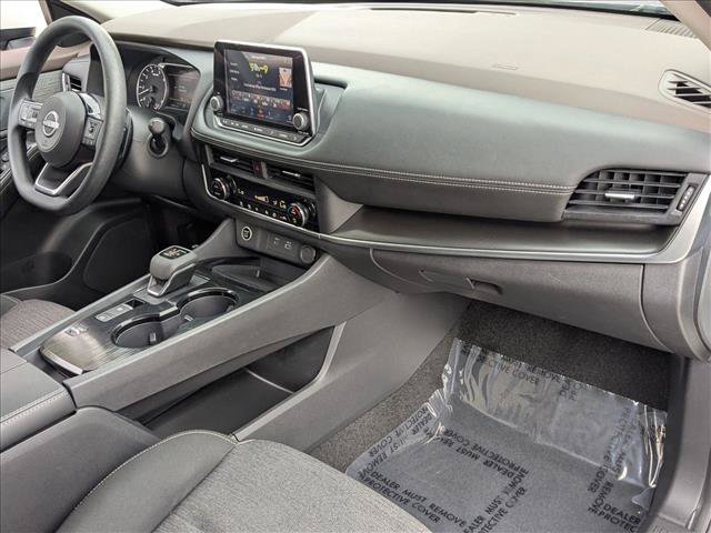 Certified 2023 Nissan Rogue SV FWD image 21