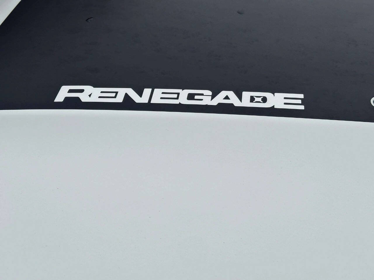 Used 2020 Jeep Renegade Latitude AWD/4WD image 36