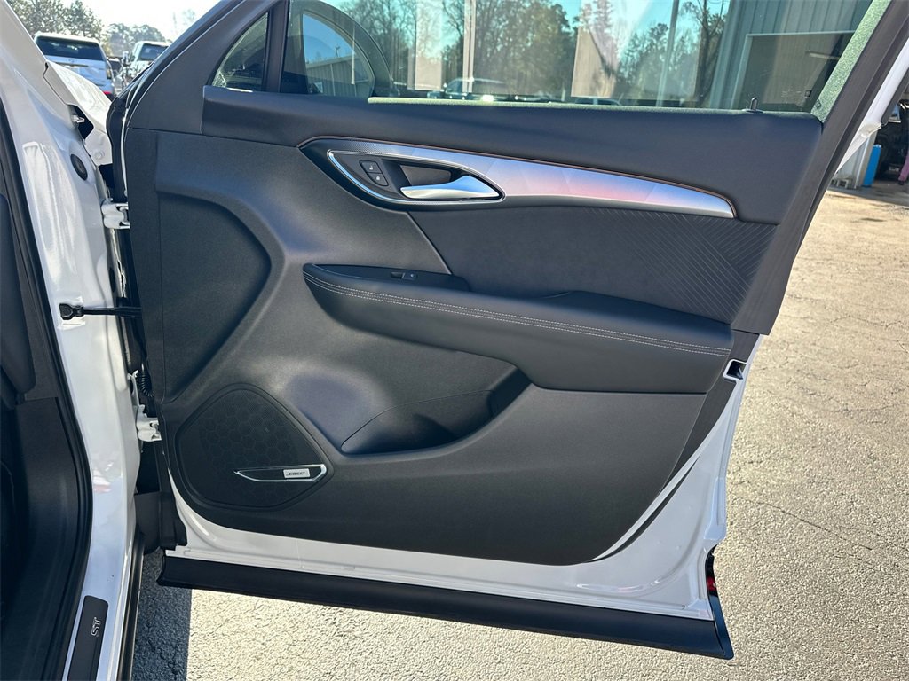 Used 2025 Buick Envision Sport Touring image 15