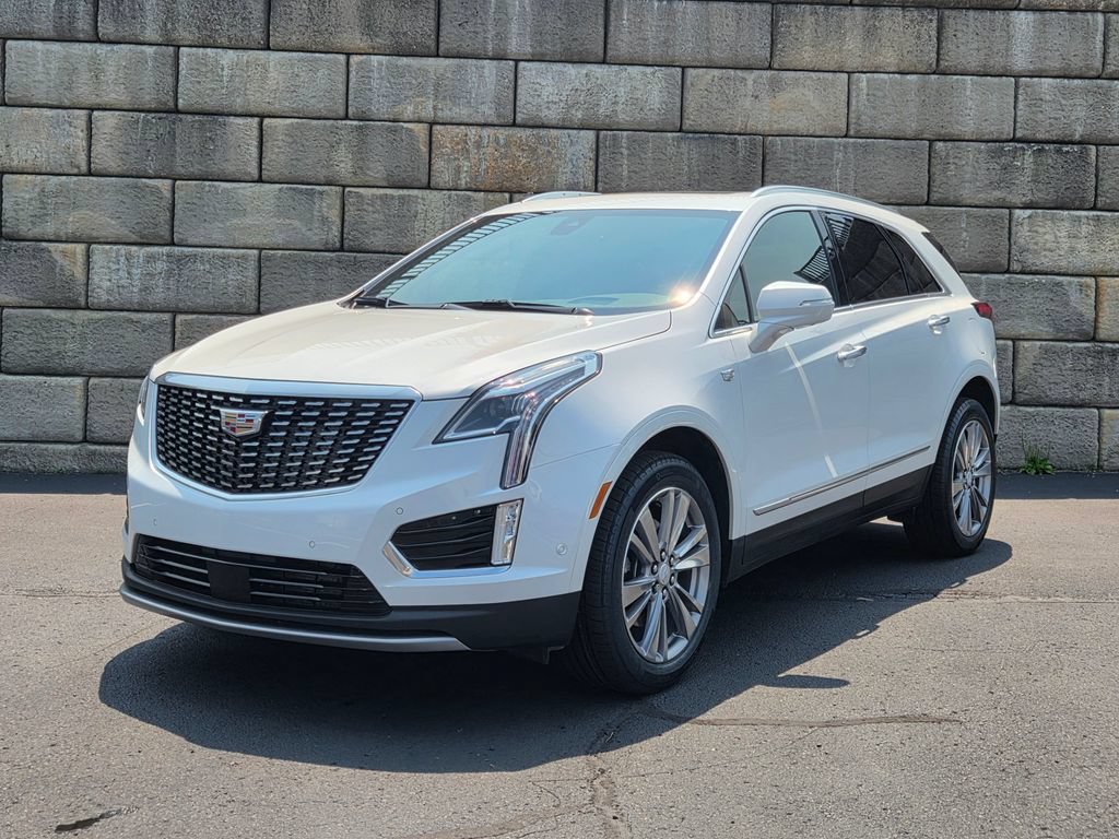 Used 2024 Cadillac XT5 Premium Luxury w/ Technology Package AWD/4WD image 1
